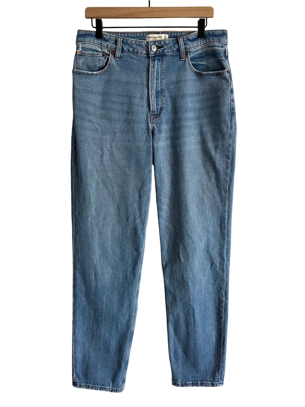 Abercrombie & Fitch The Mom High Rise Jeans Curve Love 31 12 XLong